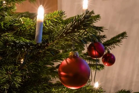 Details of a decorated christmas tree Foto stock