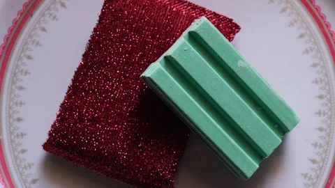 Detergent Soap Bar with Scrubber Sponge Vidéo 330657786