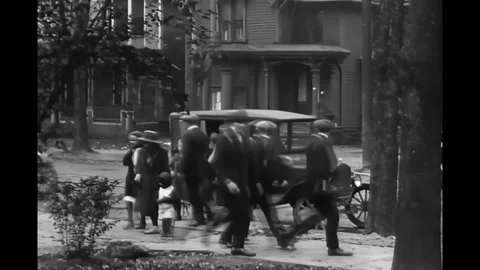 DETROIT - 1918 - Community aid programs help orphans get adopted and a blind man Video stock 301246962