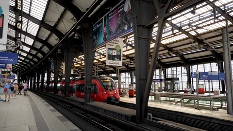 Deustche Bahn train pulling in surface metro station in Berlin 스톡 동영상 116244846
