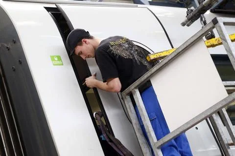  Deutsche Bahn startet RESET-Programm, Generalueberholung der ICE-Flotte i... Stock Photos