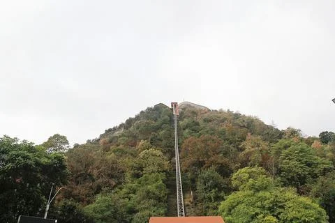 Deva, Romania - September 27 2019: Cable Car to Deva Fortress in Romania Stock-Fotos