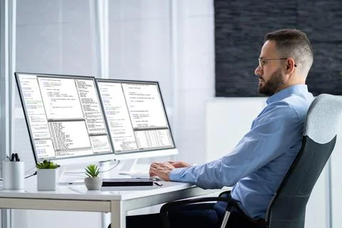 Developer Programmer Man Coding Software Foto stock