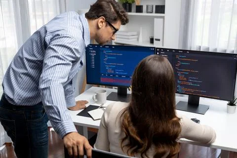 Developers program coding discussing website planning software. Postulate. Foto stock