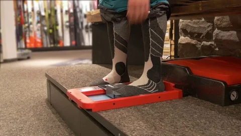 Device for measuring the size of the foot 库存影片 73923476