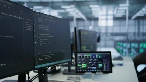 Devices in data center employing machine learning technology Stock Footage 319526702