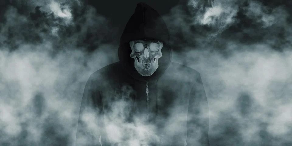 A devil skull in a black robe with a hood and a smoke skull smiling under a b Illustrazione stock