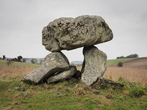 The Devils Den, a dolmen burial chamber, Fyfield, Wiltshire Stock Photos