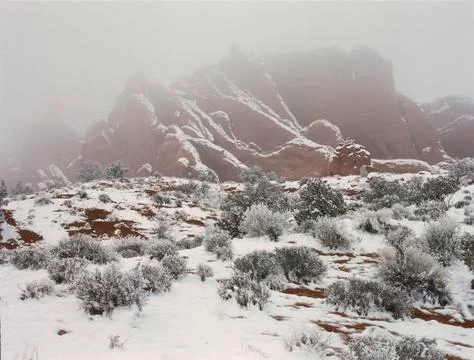 The Devil's Garden and inversion fog, Arches National Park, Utah Stock-Fotos