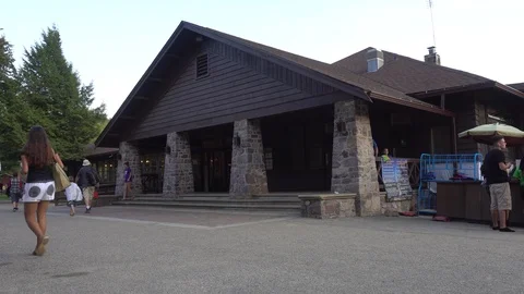 Devils Lake Concessions Building Vídeos de archivo 89113091