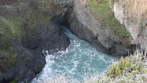 Devils Punchbowl in Mendocino Video stock 138160953