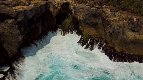 Devils tear Nusa Lembongan 2 Stock Footage 106694542