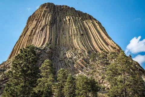 Devils Tower Towering Up, Devils Tower National Monument, Wyoming Stock Photos
