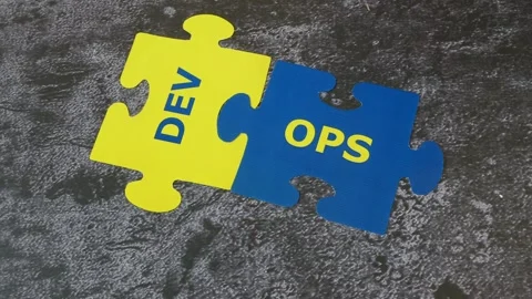 DevOps puzzle, Concept for software engineering culture and practice of sof.. Stock-Footage 304861344