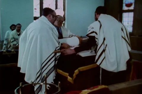 Devotee practice Judaism - 1980 库存影片 108333726