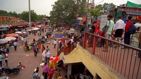 The Devotee Rush During Haridwar Spiritual Festivals Stock Footage 315289611