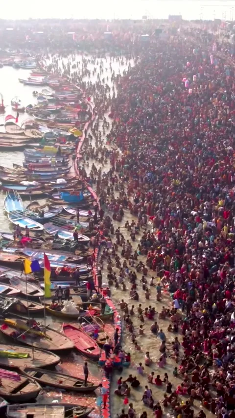 Devotee take bath in holy kumbh mela 2025 (Top View) Stock Footage 303873278