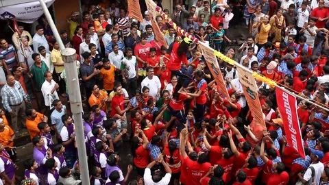 Devotees celebrates Janmashtami Stock Footage 79008327
