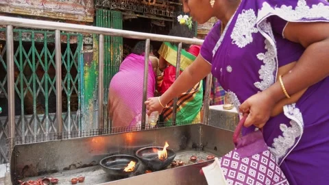 Devotees visit local temple in Madurai. Stock Footage 151980515
