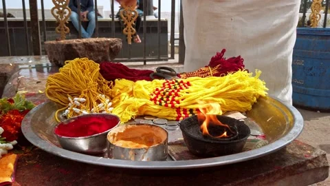 Devotees visit Sri Chamundeshwari Temple, located on Chamundi Hills near Mysore. Stock Footage 130965703