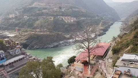 Devprayag the confluence of Alaknanda and Bhagirathi rivers 스톡 동영상 88161593