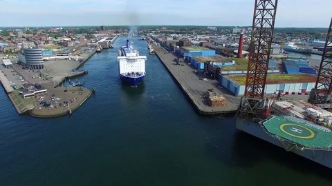 DFDS princess seaways ferry leaving the port of IJmuiden heading for New Castle Stock Footage