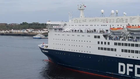 DFDS Princess Seaways on the River Tyne Stock Footage 240615001