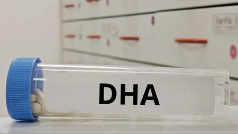 DHA capsules for support brain function and eye health an omega 3 fatty 스톡 사진