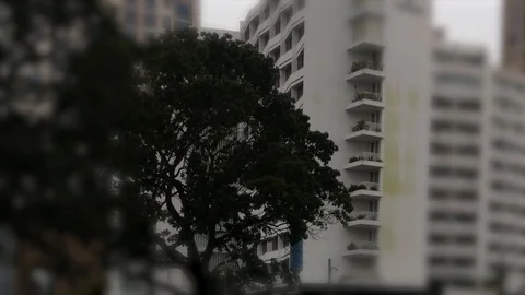Dia lluvioso en la ciudad Stock Footage