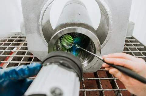 Diagnostics of the quality of the pipe for drilling Stock-Fotos