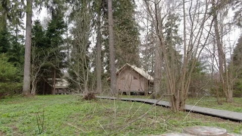 Diagonal backward drone glide over campsite 库存影片 329742576