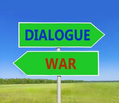 Dialogue instead war symbol. Concept words Dialogue and War on beautiful gr.. 스톡 사진