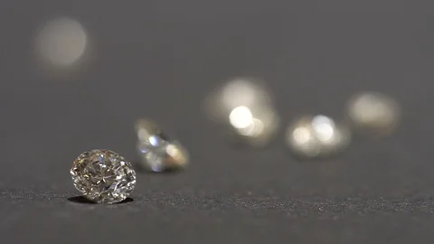 Diamond 1 carat macro. d color diamond. jewelery gift diamond clarity. Stock Footage 118728023