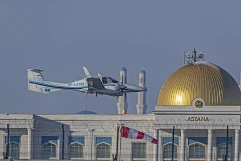 Diamond Da-42 Stock Photos