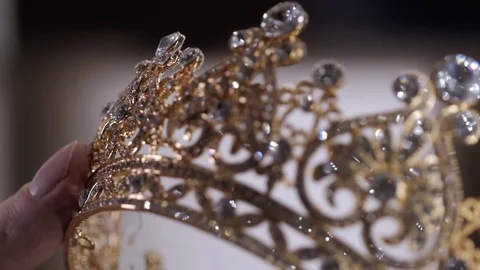 Diamond diadem with reflexion. Luxury Jewelry crown in wedding shop Stock Footage