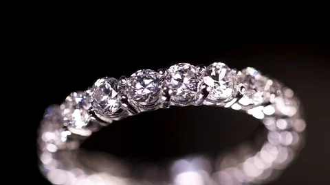 Diamond ring on black background 스톡 동영상 95412005