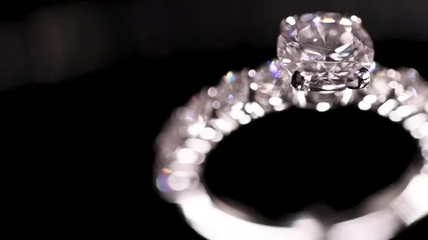 Diamond ring on black background 스톡 동영상 96043246