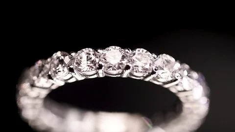 Diamond ring on black background 스톡 동영상 96989034