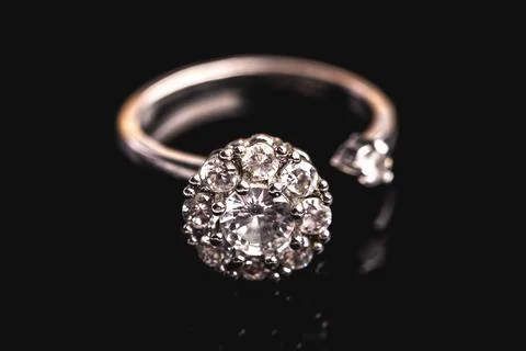Diamond ring on black background Foto stock