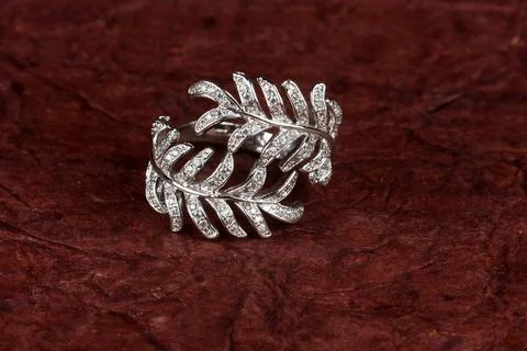 Diamond Ring on textured background, diamond jewellery, diamond Ring, diam... 스톡 사진