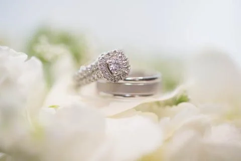 Diamond Wedding Rings Stock Photos