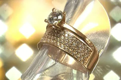 Diamonds Stock-Footage 11025748