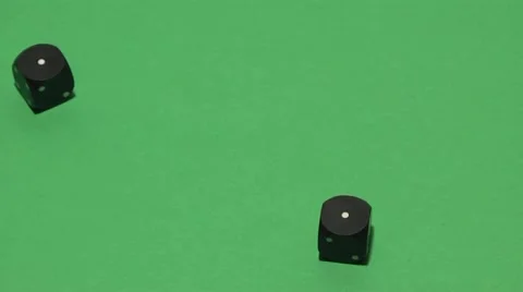 Dice roll on the green cloth Stock Footage 1000159