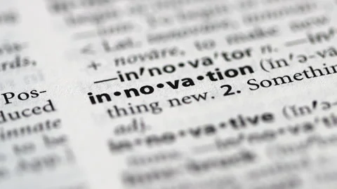 Dictionary Series - Science: pull focus on the word innovation Vídeo Stock 343171319