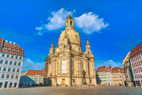 Die Frauenkirche und der Neumarkt in der historischen Altstadt von Dresden Stock Photos