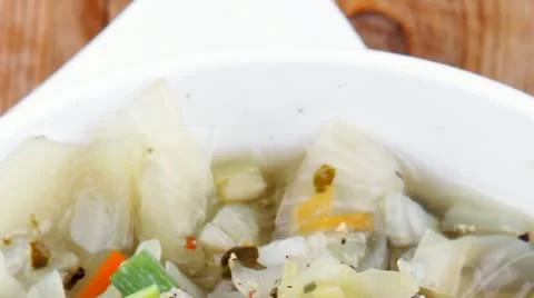 Diet vegetable soup with rye bread Vídeos de archivo 21947620