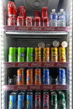 Different Brands of Sodas Inside a Fridge Foto stock