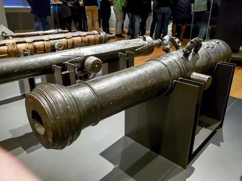 Different cannon types and sizes from the 16th Century on display Stock Photos