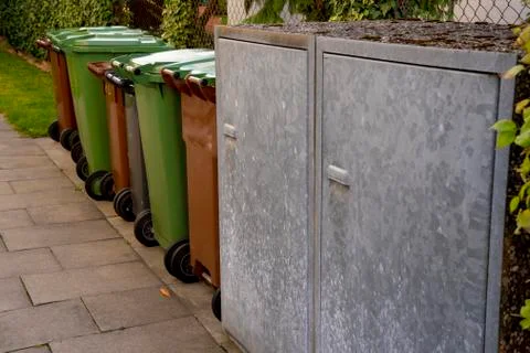Different coloured garbage cans 스톡 사진