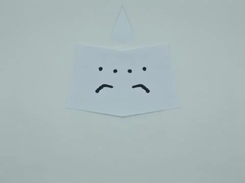 Different emoji on a white background moving with a mirror effect Stock-Footage 331606099